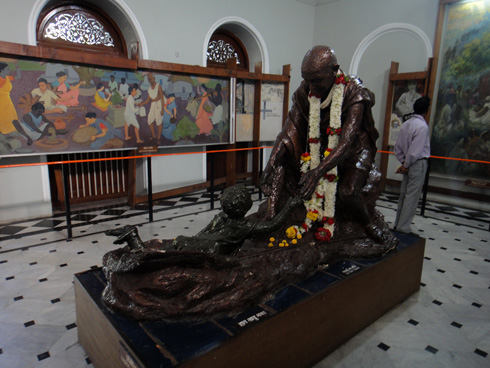 Aga Khan Palace , Kasturba Gandhi Memorial on Nagar Road, Pune