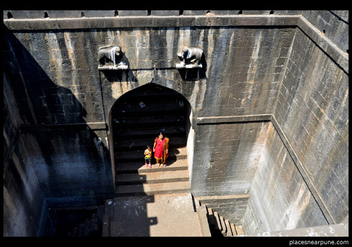 baramotichi vihir stepwell limb satara