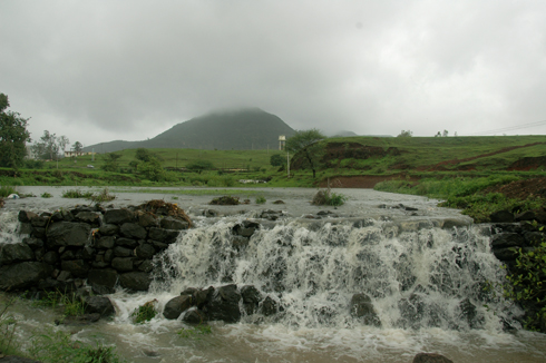 Purandhar_fort_hill_Narayanpur_Pune_13