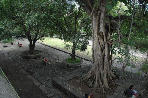 shaniwar_wada_fort_mansion_pune_12